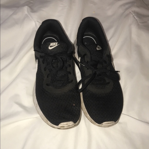 Nike Shoes - Black nike